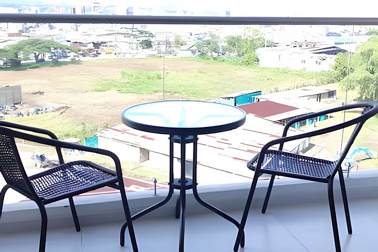 GURUS FR | Elegante apto. con vista | naturaleza | aire