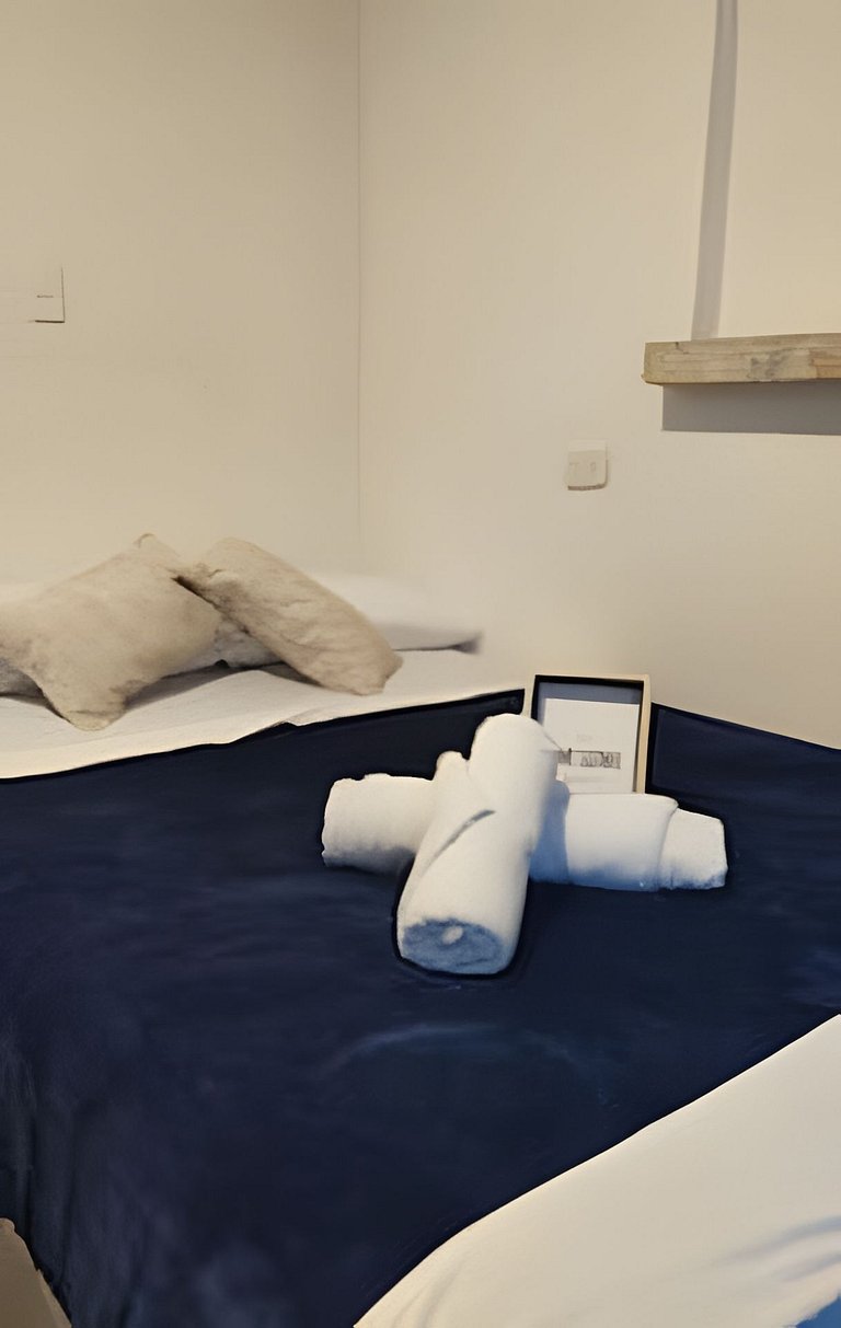 GURUS FR | Habitación para Grupos: Cómoda, Baño Privado