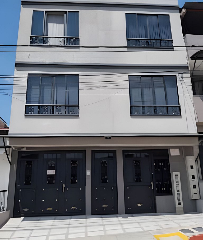 GURUS FR | First floor apartment near Expofuturo, Stadium, A