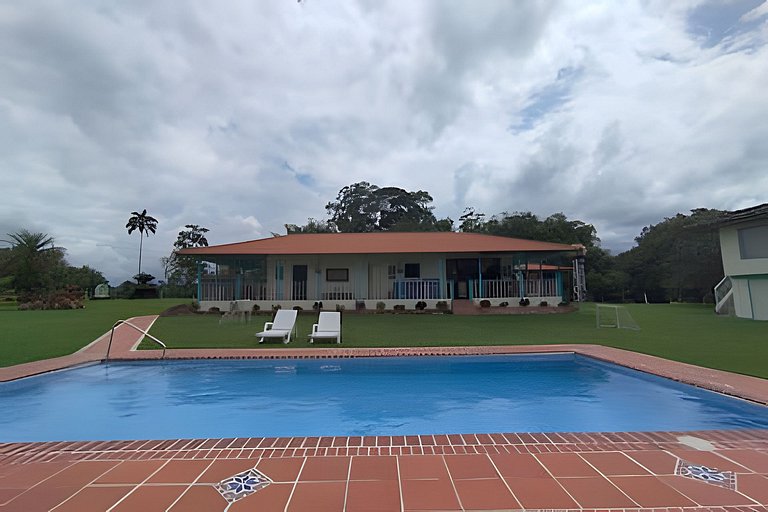 Finca con piscina privada y Mirador exclusivo