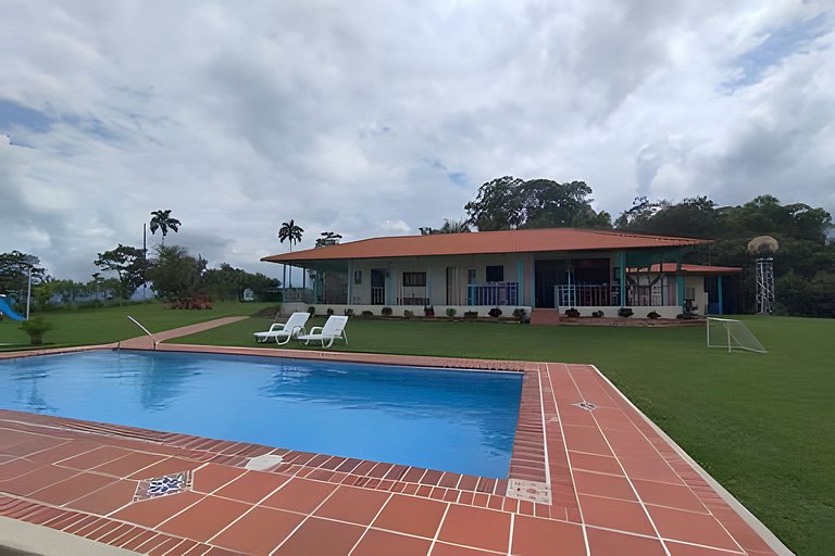 Finca con piscina privada y Mirador exclusivo